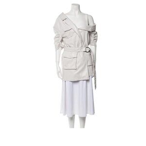 Cinq a Sept off-white jacket in the perfect condition. Size 8